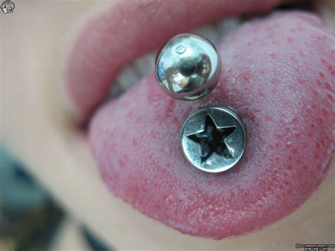 piercing langue chanel